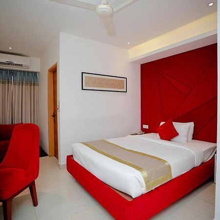 Royal Raj Hotel Rajshahi Exterior foto